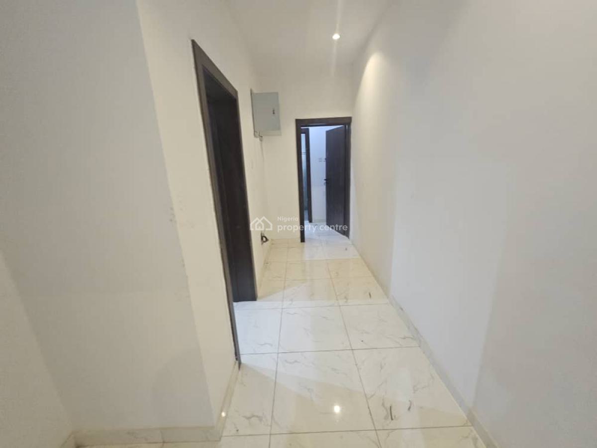 Newly Built Service 2-bedroom Flat Apartment, Off Freedom Way, Lekki Phase 1, Lekki, Lagos, Flat / Apartment for Rent