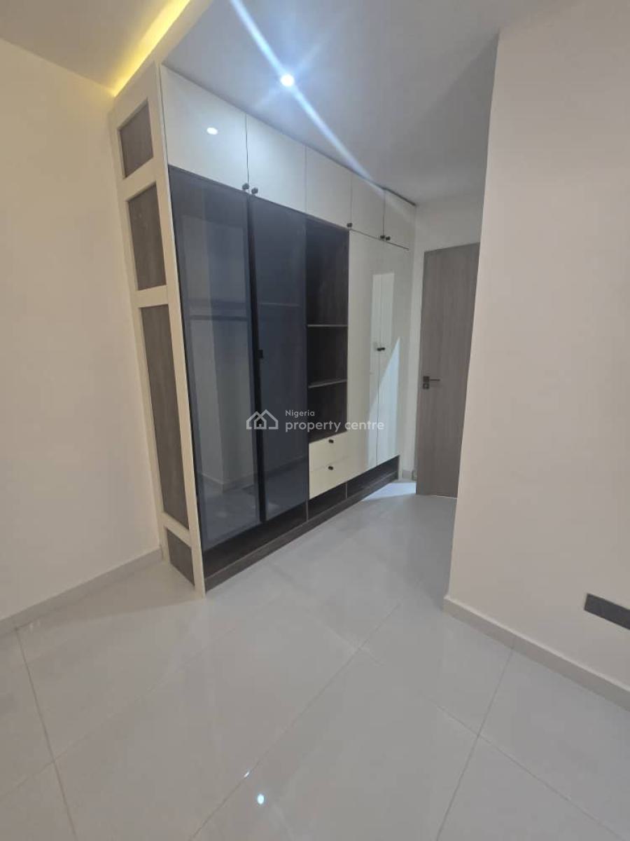 Tastefully Finished Furnished 3-bedroom Apartment, Off Freedom Way, Lekki Phase 1, Lekki, Lagos, Flat / Apartment for Sale