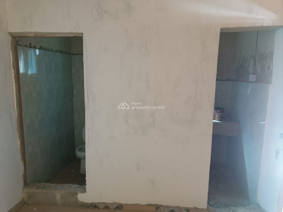 Superb Brand New & Standard One Bedroom Self-contained Apartment, Atlantic View Estate, Alpha Beach Road, New Road Bus-stop, Igbo Efon, Lekki, Lagos, Self Contain (single Rooms) for Rent