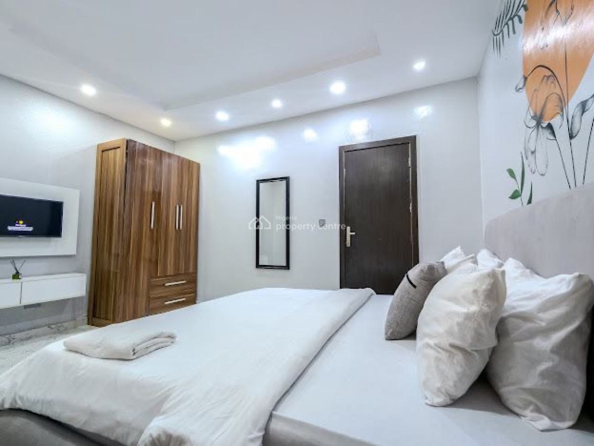 2 Bedroom Apartment with Pool, Gym, Snooker & Tennis, Ikate, Lekki, Lagos, Flat / Apartment Short Let