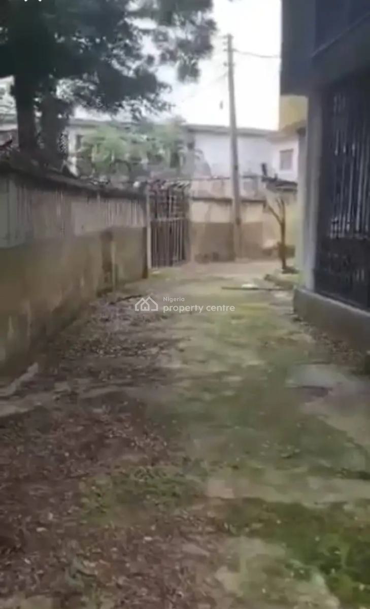 Land Measuring 1300sqm with Demolishable Structure, Off Olutoye Crescent, Adeniyi Jones, Ikeja, Lagos, Residential Land for Sale