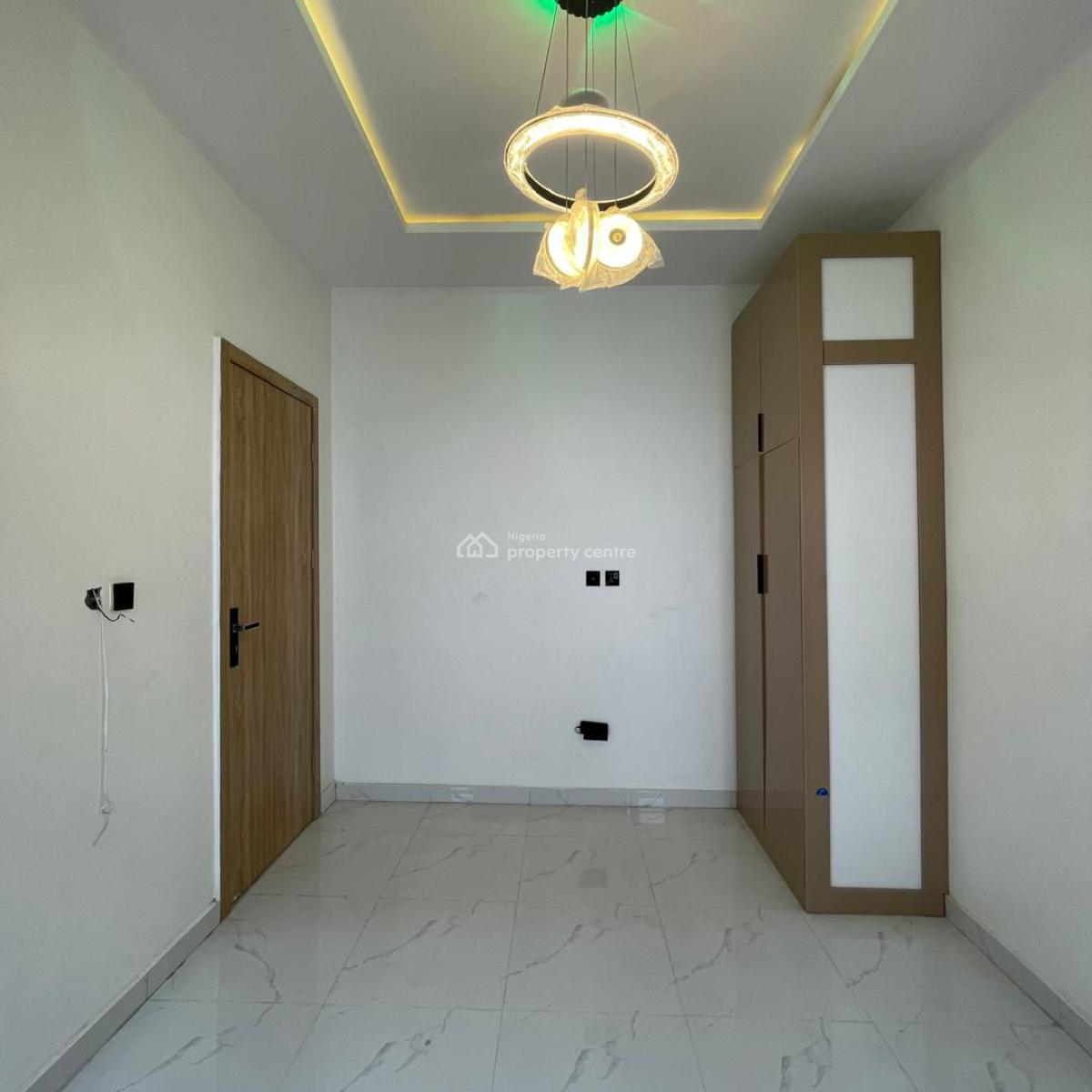 Exclusive 4 Bedroom Semi Detached, Ikota, Lekki, Lagos, Semi-detached Duplex for Sale