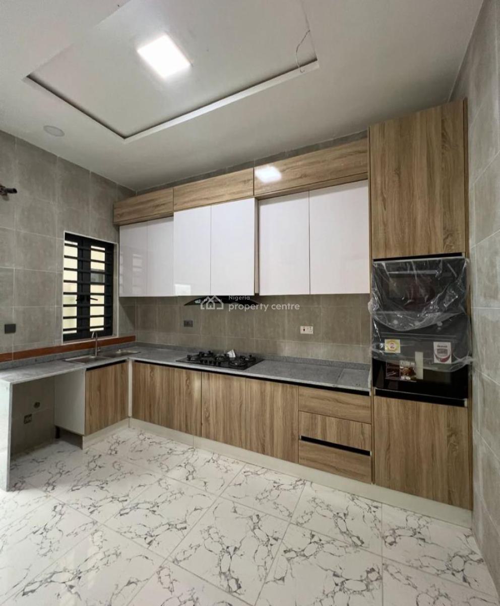 Brand New 4 Bedroom Terraced Duplex with Excellent Facilities, Mobile Road, Ilaje, Ajah, Lagos, Terraced Duplex for Rent