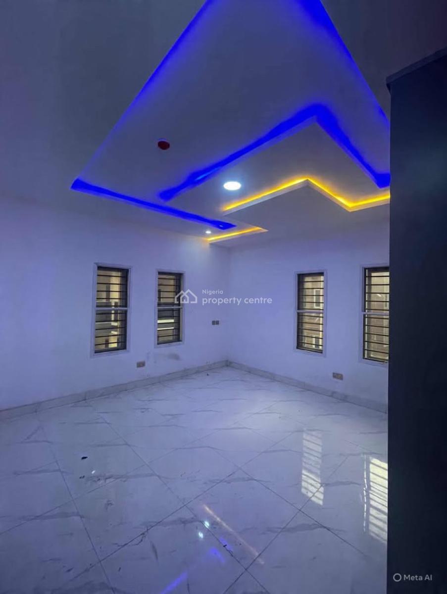 Lovely 2 Bedroom Apartment with Elevator and Gym, Lekki Phase 1, Lekki, Lagos, Detached Duplex for Rent