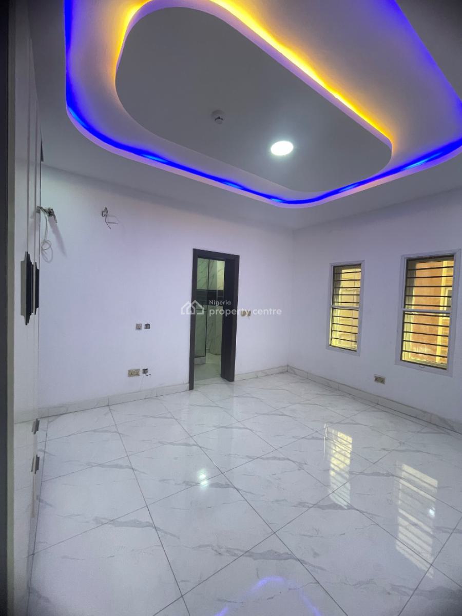 Serviced 2 Bedroom Flat, Lekki Phase 1, Lekki, Lagos, Flat / Apartment for Rent