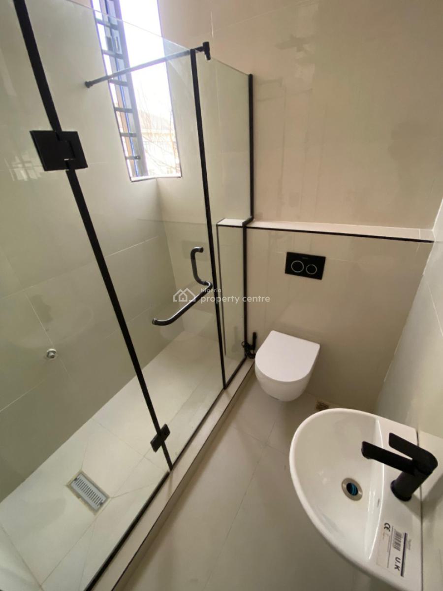 Luxury 3 Bedroom Apartment, Lekki Phase 1, Lekki, Lagos, Flat / Apartment for Sale