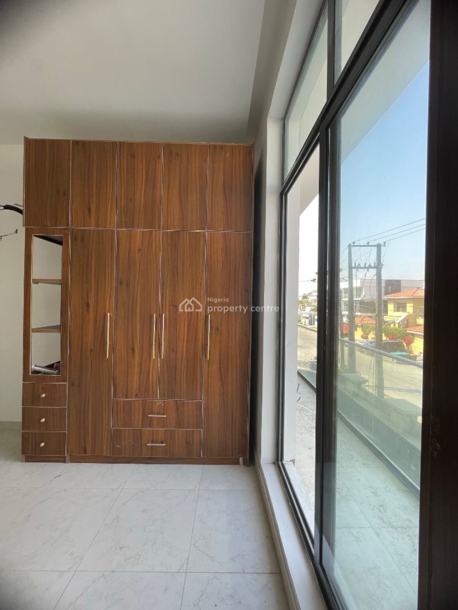 Newly Built 2 Bedroom Flat, Lekki Phase 1, Lekki, Lagos, Flat / Apartment for Rent