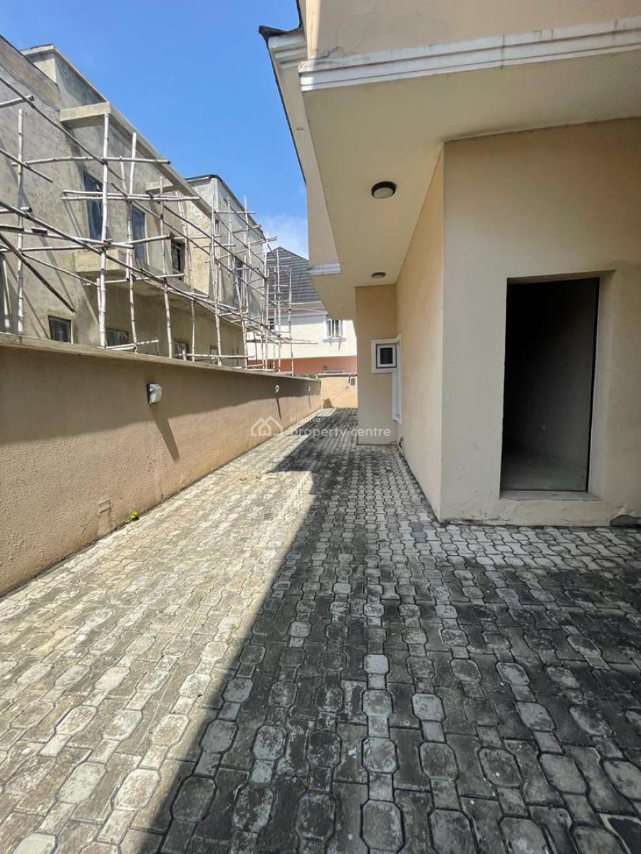 3 Bedroom Semi Detached Duplex with a Bq, in a Compound of 2 Residents, Chevron, Lekki, Lagos, Semi-detached Duplex for Rent
