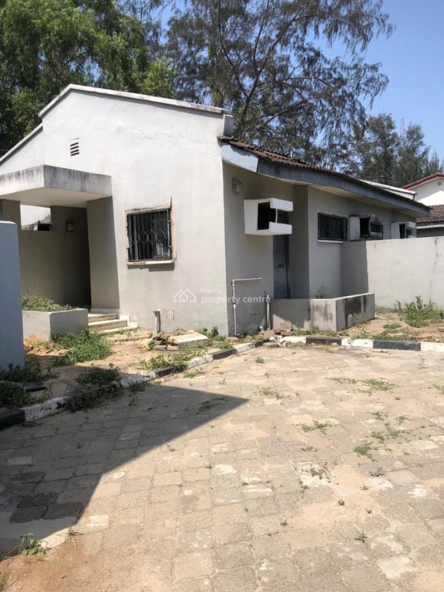 3 Bedroom Bungalow with Bq, Vgc, Lekki, Lagos, Detached Bungalow for Rent