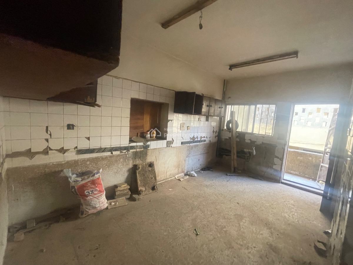 3 Bedroom Flat, Shinyanga Street, Zone 4, Wuse, Abuja, Flat / Apartment for Rent