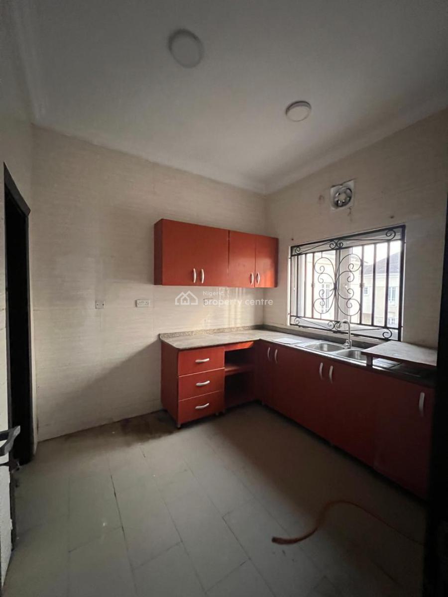 3 Bedroom Apartment + Bq, Agungi, Lekki, Lagos, Flat / Apartment for Rent