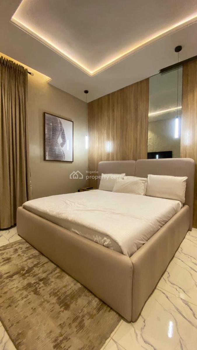 Beautiful 2 Bedrooms Apartment with Pool and Lounge, Phase 1, Lekki, Lagos, Flat / Apartment Short Let