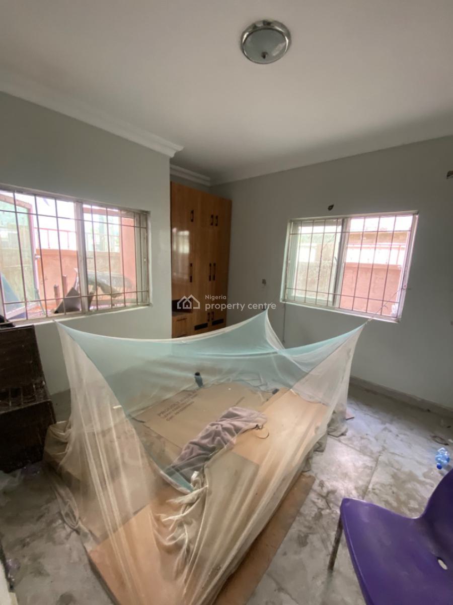 Commercial/residential Renovation 3 Bedrooms Flat on Ground Floor, Ikate Elegushi, Lekki, Lagos, Flat / Apartment for Rent