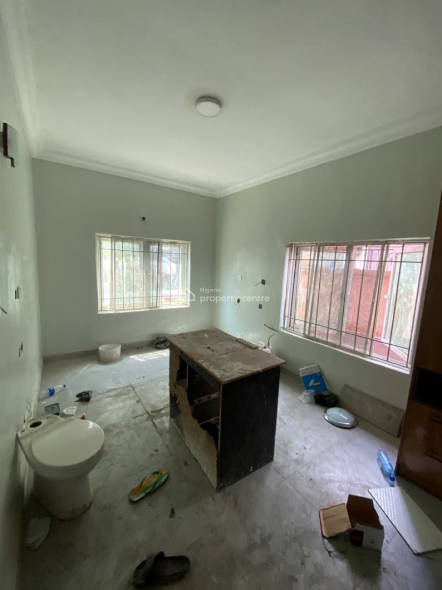 Commercial/residential Renovation 3 Bedrooms Flat on Ground Floor, Ikate Elegushi, Lekki, Lagos, Flat / Apartment for Rent