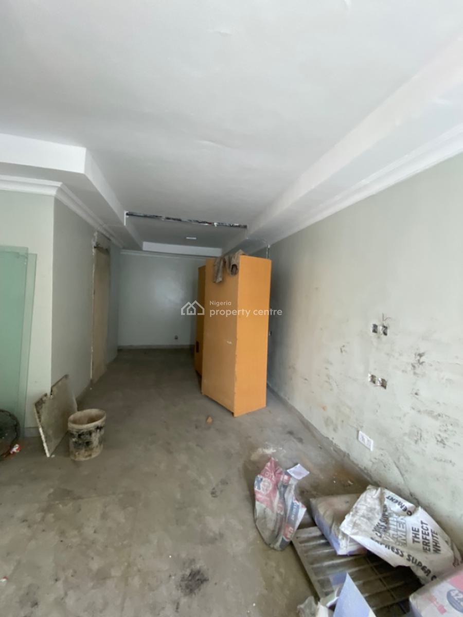 Commercial/residential Renovation 3 Bedrooms Flat on Ground Floor, Ikate Elegushi, Lekki, Lagos, Flat / Apartment for Rent
