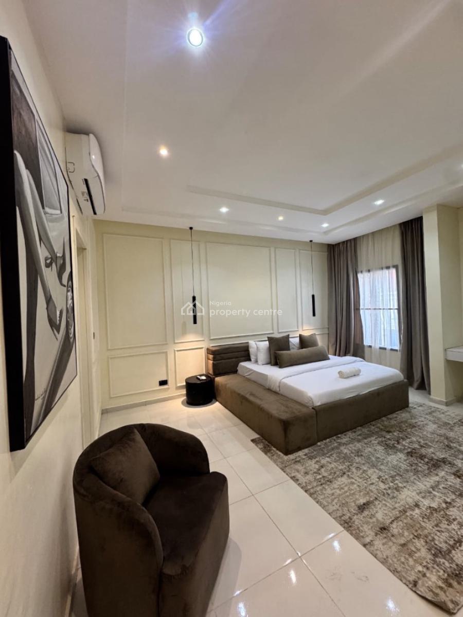 Beautiful 3bedrooms Apartment, Phase 1, Lekki, Lagos, Flat / Apartment Short Let