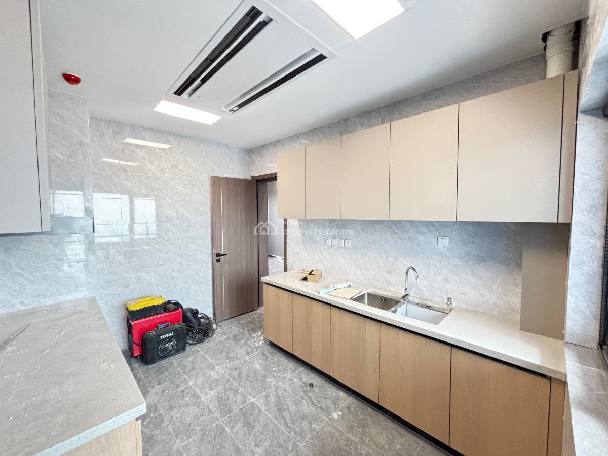 Prestigious 3 Bedroom Apartment with Bq, Ikoyi, Lagos, Flat / Apartment for Sale