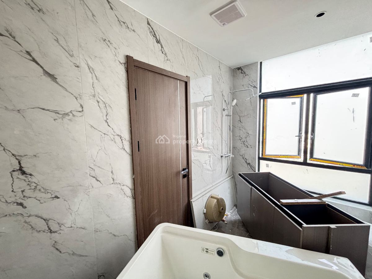 Prestigious 3 Bedroom Apartment with Bq, Ikoyi, Lagos, Flat / Apartment for Sale