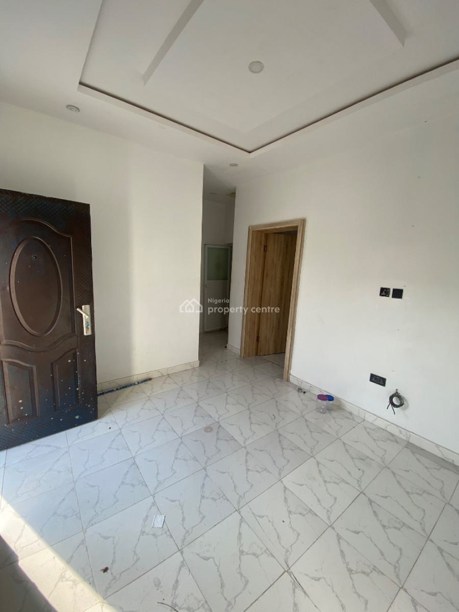 Super Luxurious Mini Flat with Modern Facilities En-suite, New Town, Ogombo, Ajah, Lagos, Mini Flat (room and Parlour) for Rent