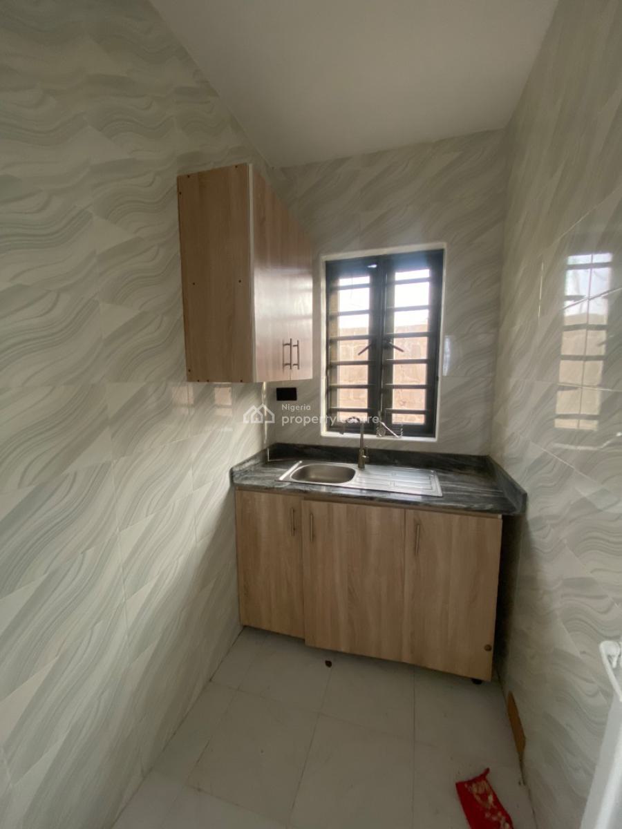 Super Luxurious Mini Flat with Modern Facilities En-suite, New Town, Ogombo, Ajah, Lagos, Mini Flat (room and Parlour) for Rent