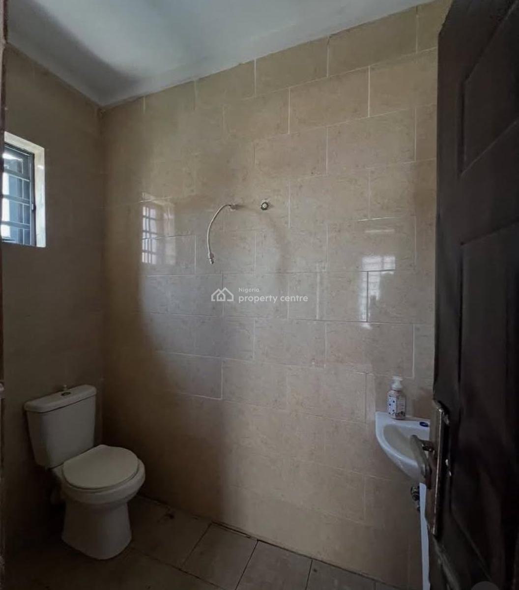 3 Bedroom Apartment, Ologolo, Lekki, Lekki, Lagos, Flat / Apartment for Rent
