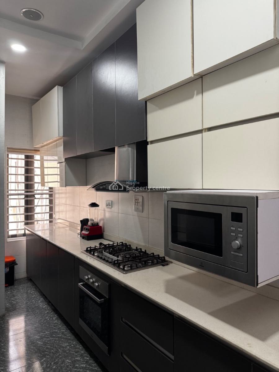 Cozy 2 Bedroom Flat, Dpkay District Estate, Orchid Road, Lekki, Lagos, Flat / Apartment Short Let