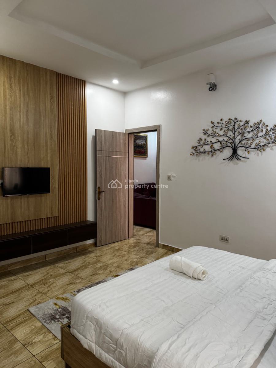 Cozy 2 Bedroom Flat, Dpkay District Estate, Orchid Road, Lekki, Lagos, Flat / Apartment Short Let