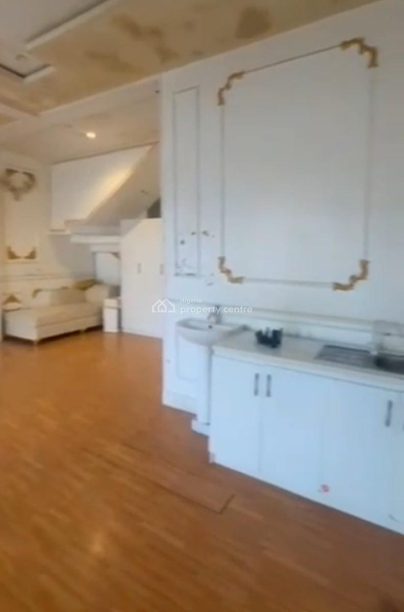 Spacious Big Room Shared Apartment, Orchid Road, Lekki, Lagos, Self Contain (single Rooms) for Rent