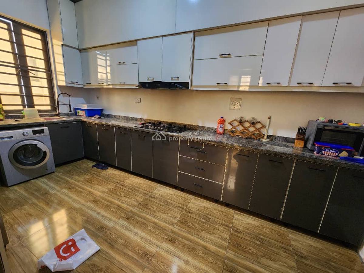Luxury 4 Bedroom, Ologolo, Lekki, Lagos, Semi-detached Duplex for Rent