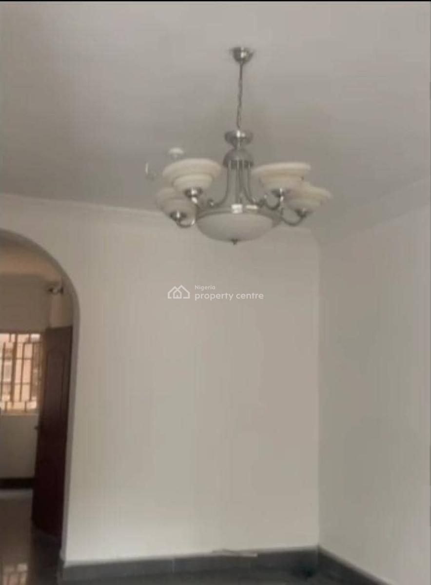 Lovely 3 Bedroom Flat, Adeniyi Jones, Ikeja, Lagos, Flat / Apartment for Rent