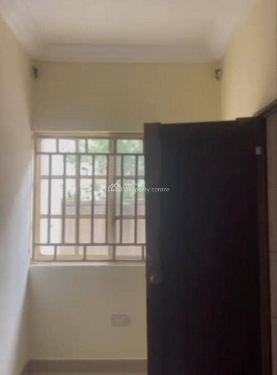 Lovely 3 Bedroom Flat, Adeniyi Jones, Ikeja, Lagos, Flat / Apartment for Rent