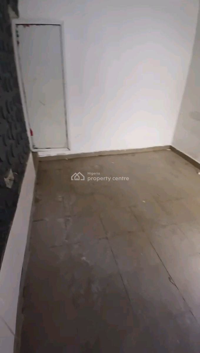 a Relatively New and Decent Room Self Contain, Ground Floor, Akoka, Yaba, Lagos, Self Contain (single Rooms) for Rent