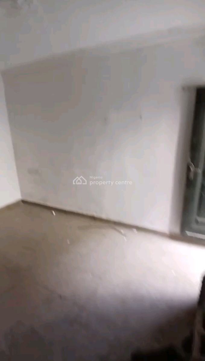 a Relatively New and Decent Roomself Con, Groundfloor, Akoka, Yaba, Lagos, Self Contain (single Rooms) for Rent