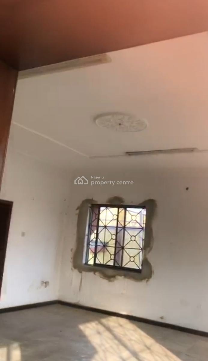 Distress 5 Bedrooms Detached Duplex with 2 Units of 3 Bedrooms Flat, Rock Stone Estate, Badore, Ajah, Lagos, Detached Duplex for Sale