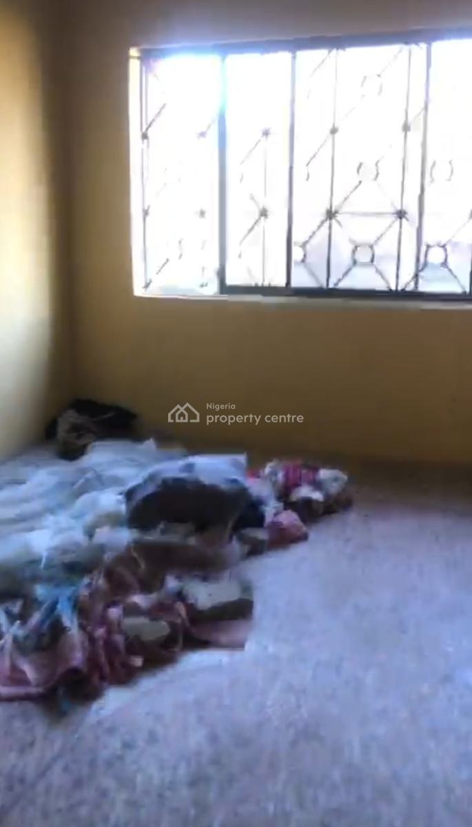 Distress 5 Bedrooms Detached Duplex with 2 Units of 3 Bedrooms Flat, Rock Stone Estate, Badore, Ajah, Lagos, Detached Duplex for Sale