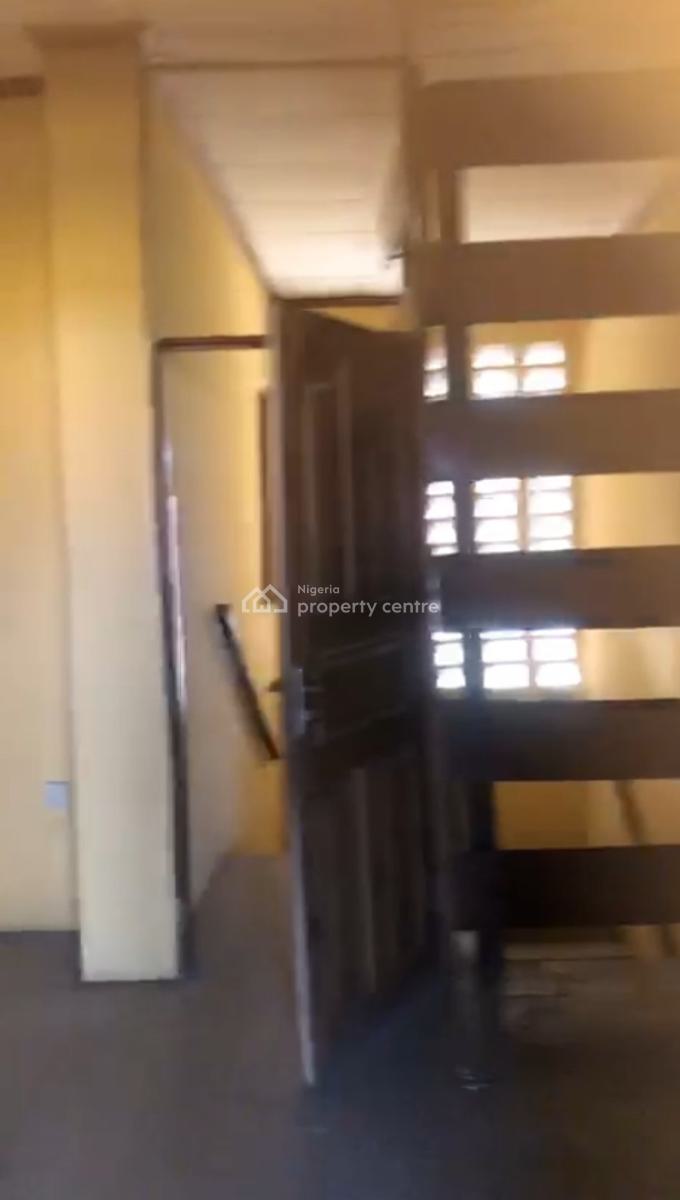 Distress 5 Bedrooms Detached Duplex with 2 Units of 3 Bedrooms Flat, Rock Stone Estate, Badore, Ajah, Lagos, Detached Duplex for Sale