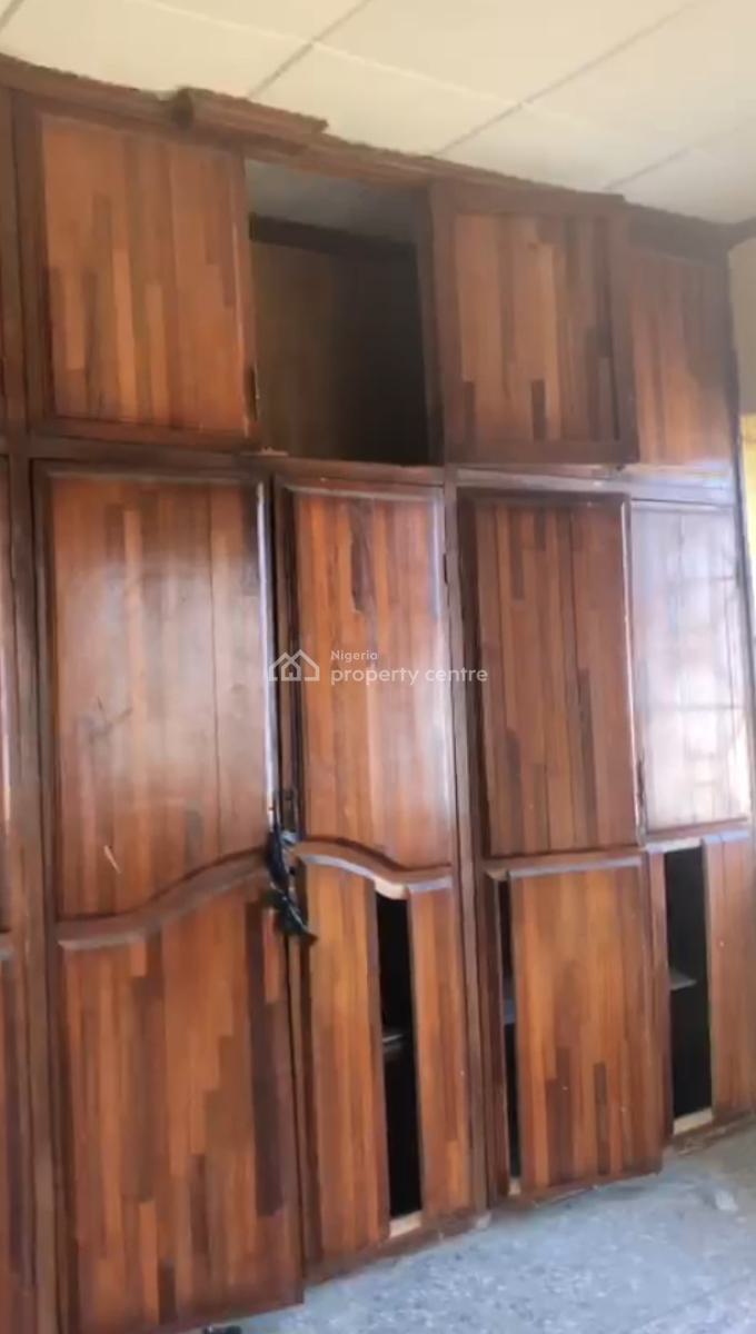 Distress 5 Bedrooms Detached Duplex with 2 Units of 3 Bedrooms Flat, Rock Stone Estate, Badore, Ajah, Lagos, Detached Duplex for Sale