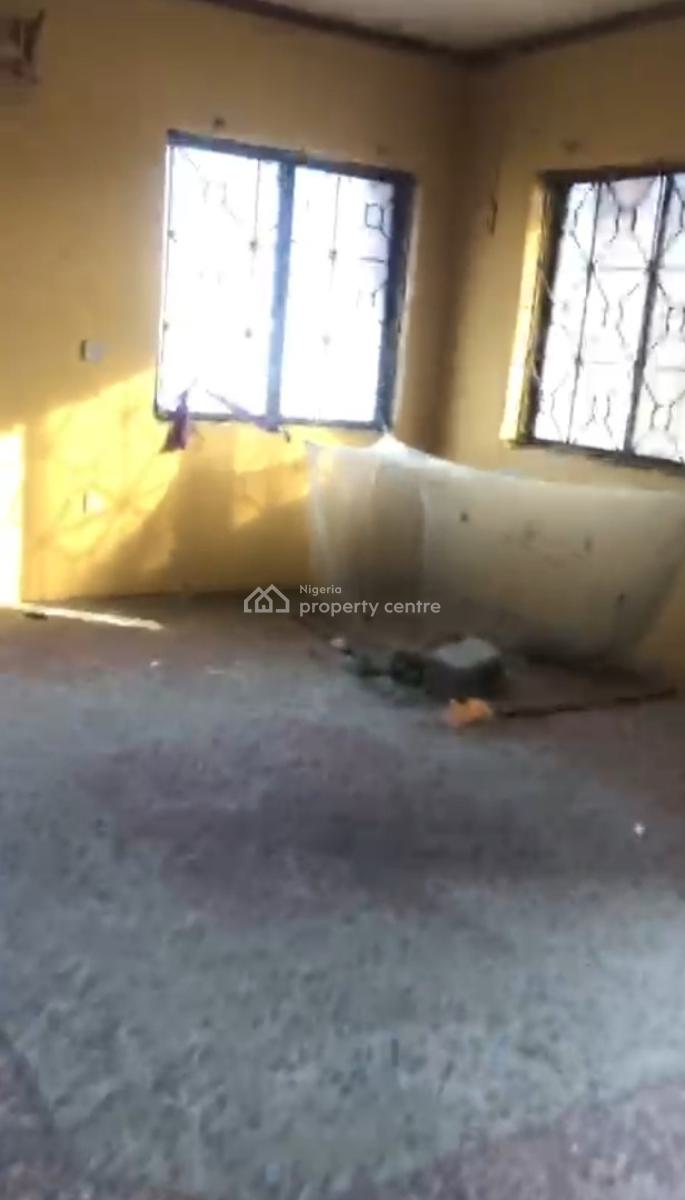 Distress 5 Bedrooms Detached Duplex with 2 Units of 3 Bedrooms Flat, Rock Stone Estate, Badore, Ajah, Lagos, Detached Duplex for Sale