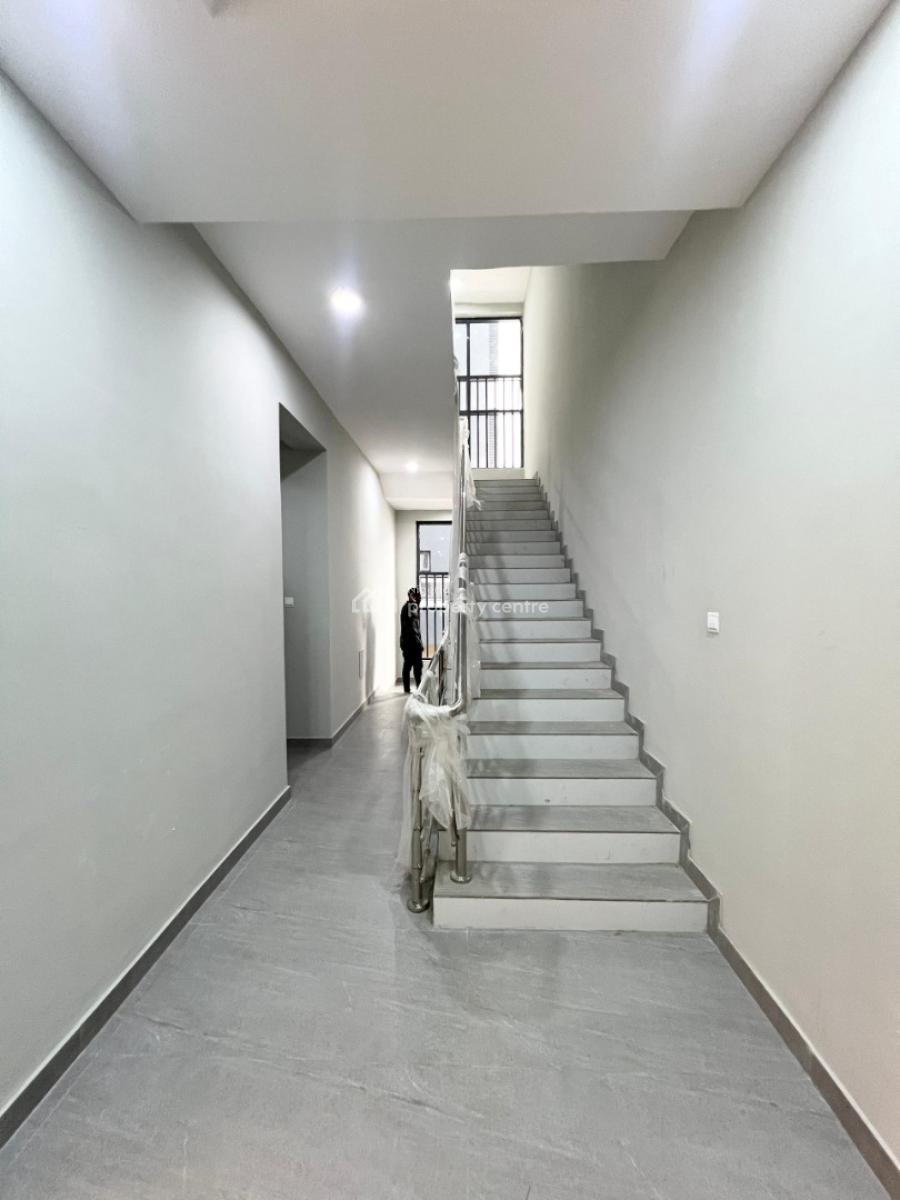 Luxury 2 Bedroom Penthouse with Elevator and Pool in a Secure Estate, Ikate, Lekki, Lagos, House for Sale
