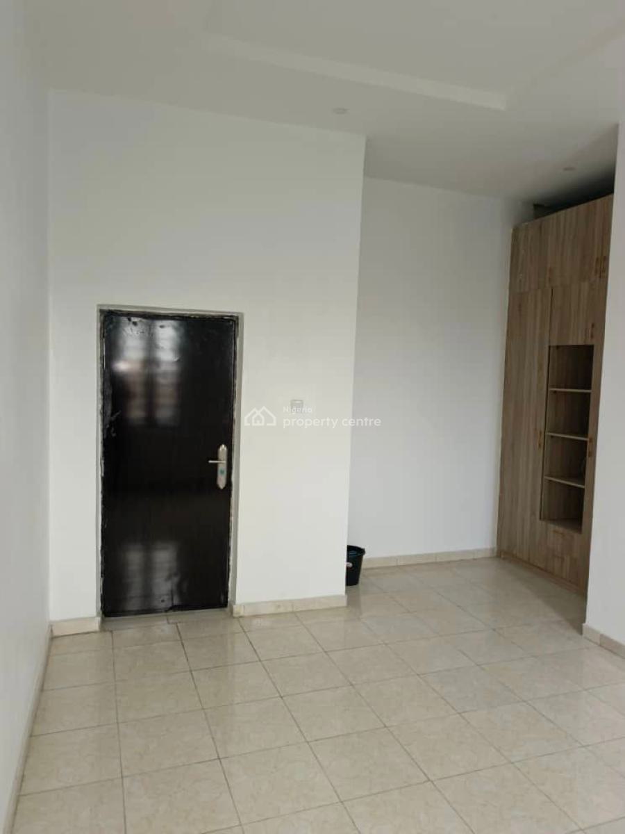 Tastefully Built & Serviced 2 Bedroom Apartment, Osapa, Lekki, Lagos, Flat / Apartment for Rent