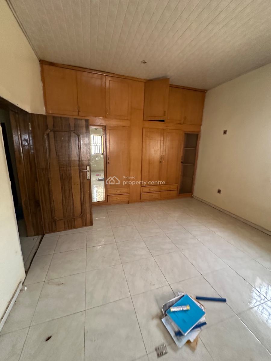 a Standard Room Self Contain Apartment, Dawaki, Gwarinpa, Abuja, Self Contain (single Rooms) for Rent