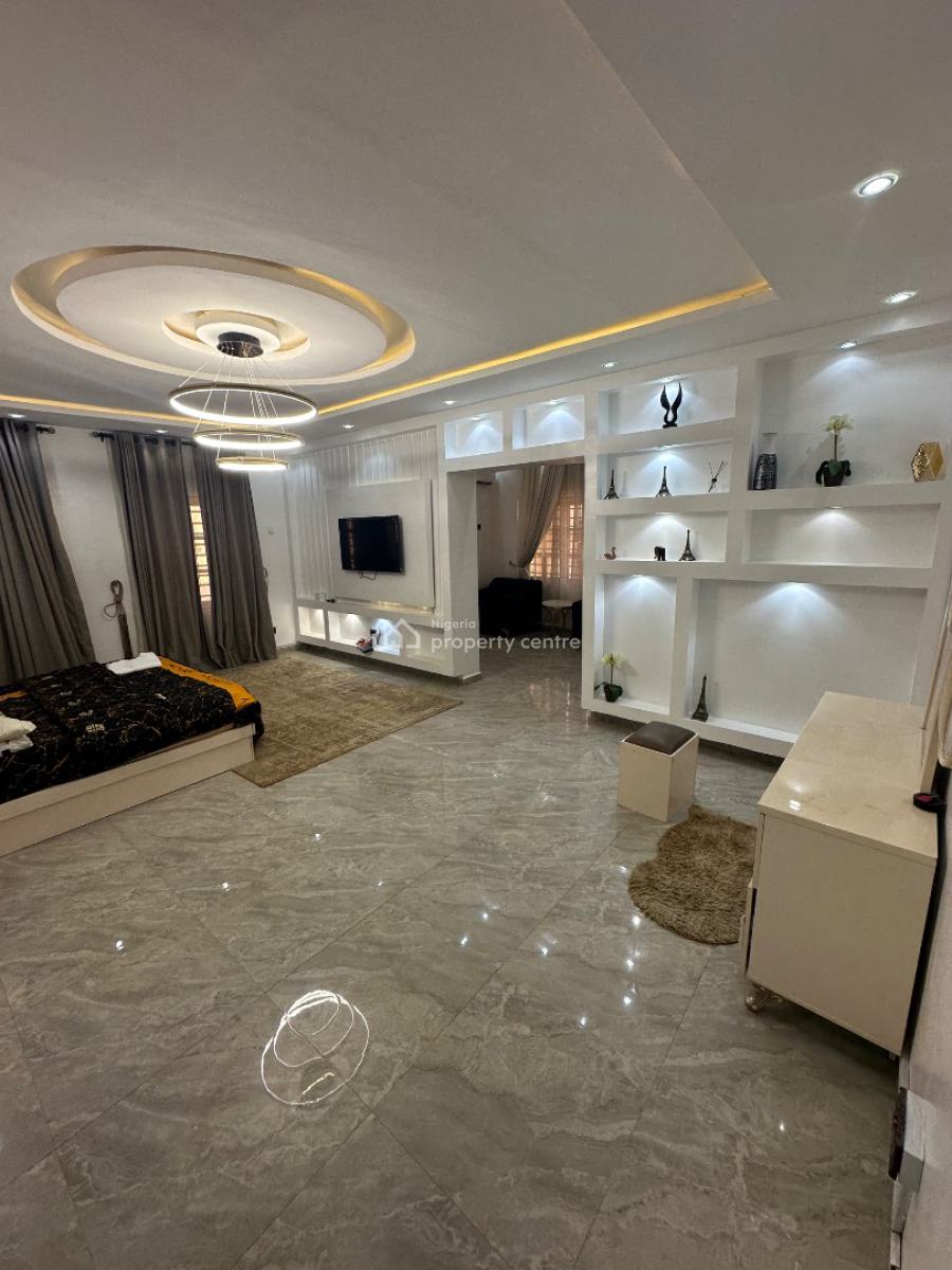 a Well Furnished One Bedroom Furnished Apartment in a Sweet Estate, 6th Avenue, Gwarinpa, Abuja, Mini Flat (room and Parlour) Short Let