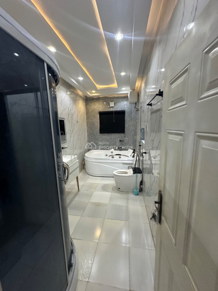 a Well Furnished One Bedroom Furnished Apartment in a Sweet Estate, 6th Avenue, Gwarinpa, Abuja, Mini Flat (room and Parlour) Short Let