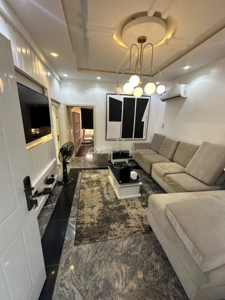 a Well Furnished One Bedroom Furnished Apartment in a Sweet Estate, 6th Avenue, Gwarinpa, Abuja, Mini Flat (room and Parlour) Short Let