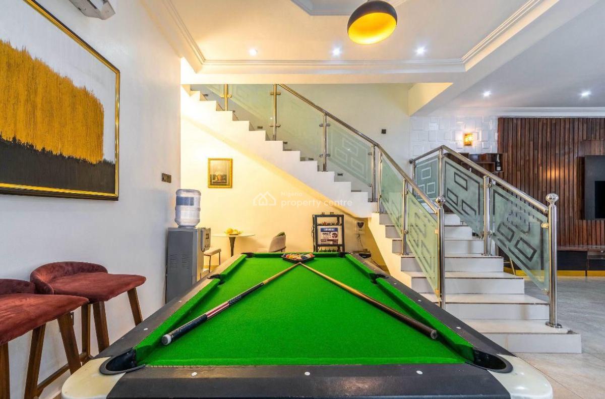Cozy 4 Bedroom Private Compound with Snooker Board, Spar Road, Ikate Elegushi, Lekki, Lagos, House Short Let