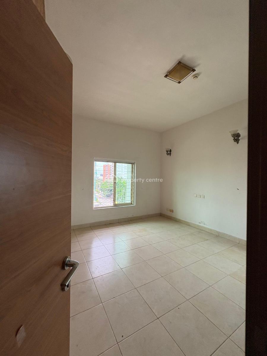 3 Bedrooms Apartment, Ikoyi, Lagos, Flat / Apartment for Rent