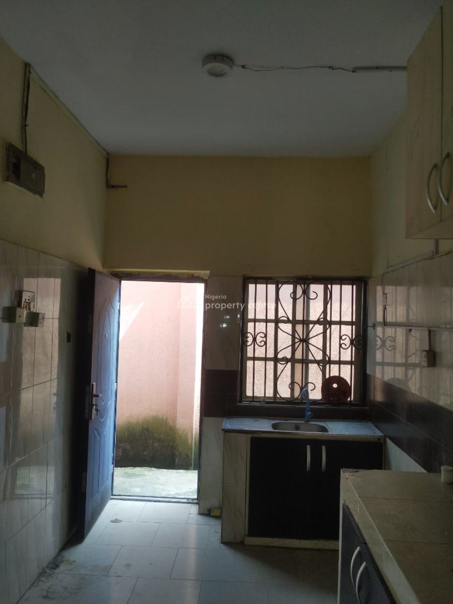 3 Bedroom, Extension, Omole Phase 2, Ikeja, Lagos, Flat / Apartment for Rent