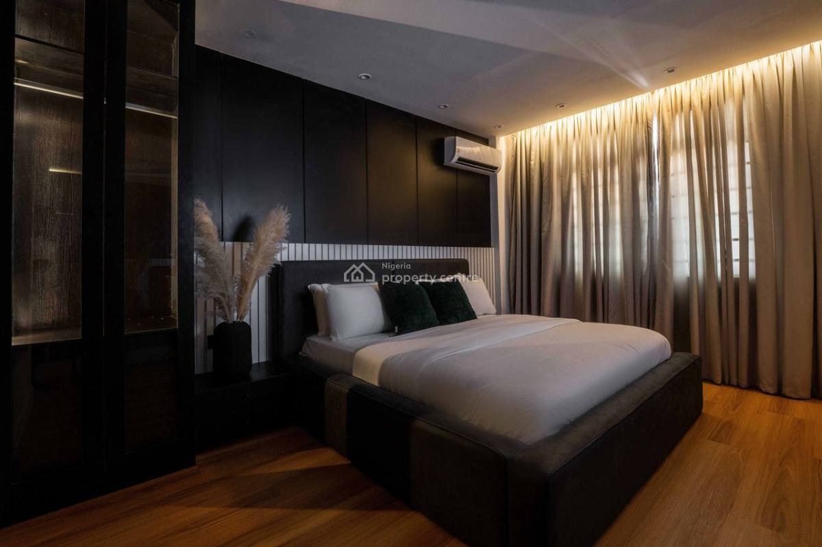 Luxury 3 Bedrooms Apartment, Lekki Phase 1, Lekki, Lagos, Flat / Apartment Short Let