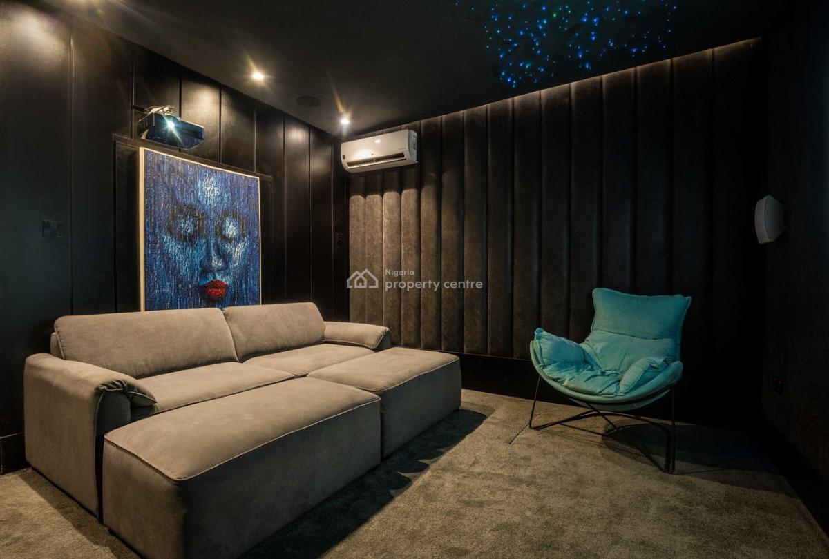 Luxury 3 Bedrooms Apartment, Lekki Phase 1, Lekki, Lagos, Flat / Apartment Short Let