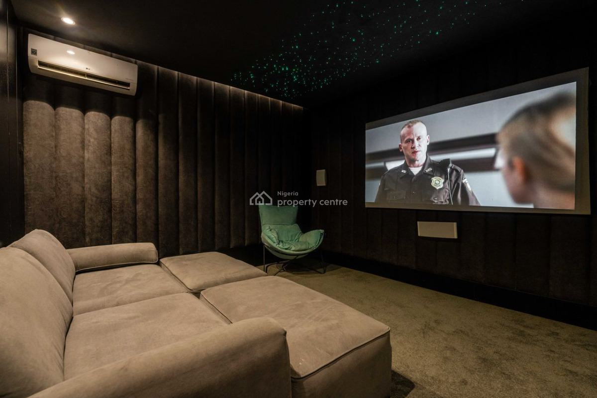 Luxury 3 Bedrooms Apartment, Lekki Phase 1, Lekki, Lagos, Flat / Apartment Short Let